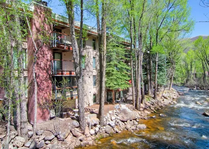 Chateau Eau Claire Unit 17, Serene Condo Overlooking The River With Many Upgrades Aspen